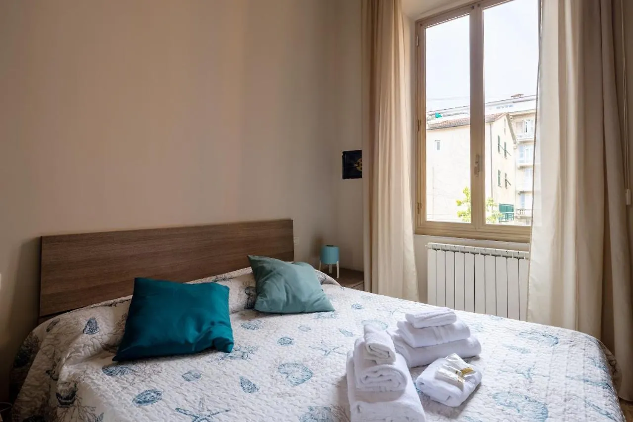 Blu Sea Rooms La Spezia Italie